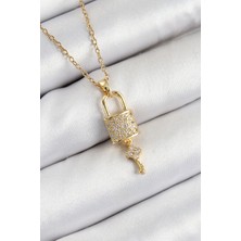 Hkursat 316L Çelik Zirkon Taşlı Kilit ve Sallantılı Anahtar Model Gold Renk Kadın Kolye