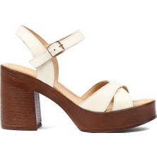 Celal Gültekin Kadın Bej Kalın Topuklu Deri Sandalet