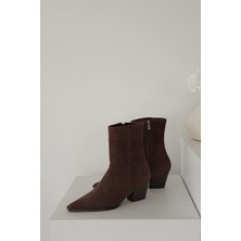 Meral Özgenç Kalın Topuk  Bot