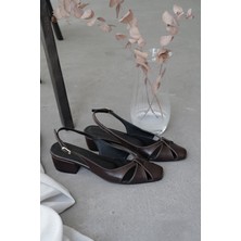 Meral Özgenç Kafes Model Topuklu Ayakkabı