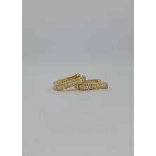 Lunel Silver 925 Ayar Gümüş Kadın Küpe – Işıltılı Taşlarla Şık ve Zarif Model (3,63 Gr.)