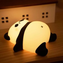 CoverZone Yumuşak Silikon Lying Panda Mini Gece Lambası Dekoratif Işık Derecesi Ayarlanabilir Yatak Odası Lambası Kitap Okuma Lambası Çocuk Odası (Uyuyan Panda - A008)