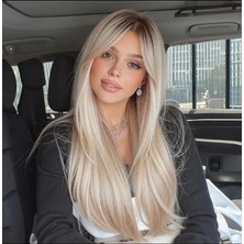 Aura Peruk Ombreli Şahane Renk Geçişine Sahip Perçemli  Modelimiz