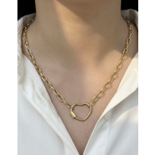 Nurora Altın Kalp Kilitli Çelik Kolye