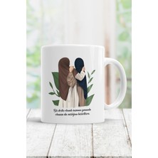 Bir Dostu Olmalı Insanın Kupa Bardak