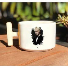 Bts V Karakter Baskılı Beyaz T Kulp Kupa Bardak