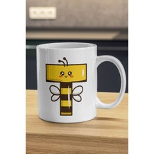 Arı Desenli Gülen Mutlu T Harfi Kupa - Harf Baskılı Kupa Bardak