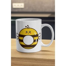 Arı Desenli Gülen Mutlu O Harfi Kupa - Harf Baskılı Kupa Bardak