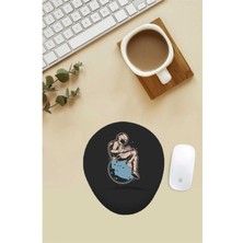 Kitap Okuyan Astonot Desenli Bilek Destekli Mouse Pad