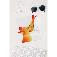 Turuncu Beyaz Tilki Çizimli Bilek Destekli Dikdörtgen Mouse Pad Mouse Altlığı.
