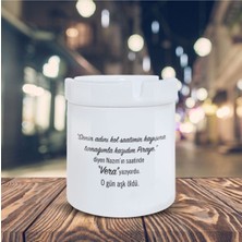 Beyaz Nazım Hikmet Küllük O Gün Aşk Öldü Baskılı Kül Tablası K-38