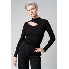 Zuzudan Balıkçı Yaka Kaşkorse Cut Out Detaylı Bluz - Siyah