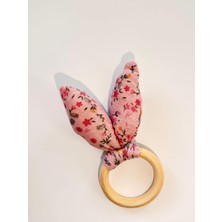 Reva Baby Bambu Ahşap Diş Kaşıyıcı – Çiçek Desenli Kumaşlı Bebek Dişlik