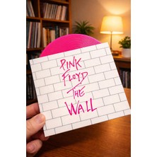 Otscraft Studio Pink Floyd – The Wall Tasarımlı Bookend (Kitap Desteği)