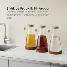 Kesten 900 ml Cam Yağdanlık | Ahşap Kapaklı ve Altlıklı | Şeffaf, Pratik Mutfak Yağ ve Sirke Şişesi