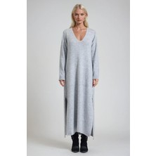 Lijuri V Yaka Yan Yırtmaçlı Triko Maxi Elbise 2019