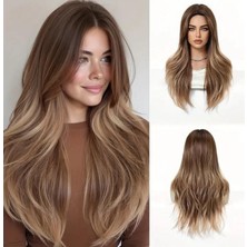 Aura Peruk Muhteşem Ombreli Olan Harika Yoğunluktaki Liva Modelimiz