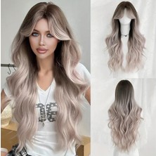 Aura Peruk Gerçek Saç Yapısındaki Ombreli Geniş Dalgalara Sahip Perçemli Modelimiz