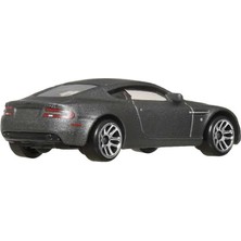 & Furious 2005 Aston Martin Db9 JBY35-HNR88