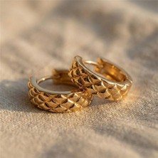 Zeino Desenli Halka Küpe - 14K Altın Rengi Kaplama, 1,5 cm