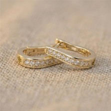 Zeino Kavisli Zirkon Taşlı Halka Küpe - 14K Altın Kaplama - 18 mm