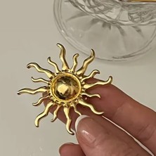 By Lily Güneş Gold Renkli Broş