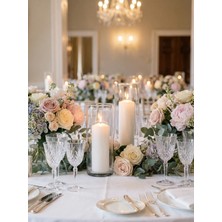 Glassy Estetik ve Fonksiyonun Mükemmel Dengesi: Ikili El Işçiliği Cam Seti (20-25 Cm)