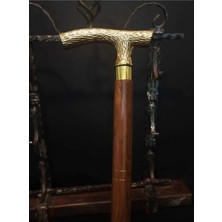 Normadia El Işçiliğiyle Yapılmış Şık Ahşap Saplı Pirinç Uçlu Baston