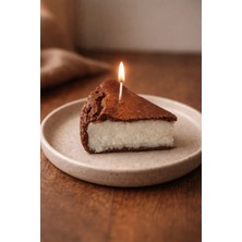 San Sebastian Cheesecake Dekoratif Mum