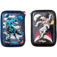 Smiggle Üçlü Hardtop Çift Taraflı Kabartmalı Kalem Kutusu, Ay Işığı / Siyah, 22 x 15 x 10CM