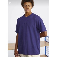 Nike Sportswear Premium Essentials Short-Sleeve Oversize Erkek T-Shirt DO7392-556