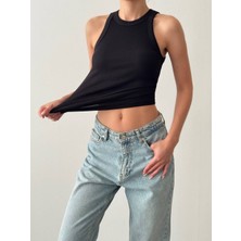 Butik Fit Kesim Halter Yaka Atlet