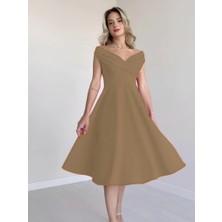 Pazarcan Kadın Kısa Kollu Kruvaze Yaka Eteği Volanlı Krep Elbise