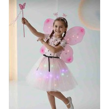 Beryka Kız Çocuk Işıklı Peri Kostümü – Kanatlı Tüllü Elbise, Taç ve Asa Seti (Doğum Günü & Özel Gün)
