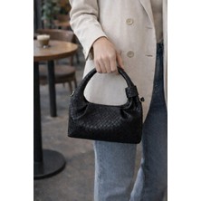 Densila Kadın Desenli Siyah Mini Zincirli El ve Omuz Çantası