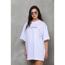 Tarz Yeri Unisex Bisiklet Yaka Baskılı Oversize T-Shirt - Beyaz