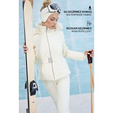 DeFacto Su İtici Slim Fit Dar Kesim Kemerli Kapüşonlu Softshell Kayak Montu F3525AX25WN