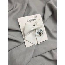 Asyakuş Çiçek Nakışlı Beyaz Fiyonk Otomatik Saç Tokası