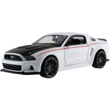 Platin Store Pilatin  1:24 2014 Ford Mustang Street Racer Zeyd