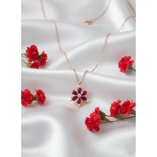 Çekirdek Jewelry 925 Ayar Gümüş Ruby Taşlı Kamelya Çiçeği Kolye
