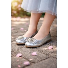 Vuddy 26-35 Numara Arası Üzeri Taşlı Babet - Gümüş