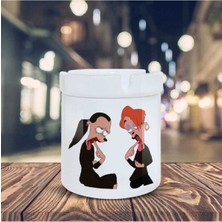 Hediyara Çılgın Kızlar Küllük İllüstrasyon Baskılı Kül Tablası K-24