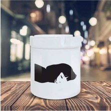 Hediyara Uyuyan Kız Küllük İllüstrasyon Baskılı Kül Tablası K-31