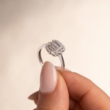 Hakan Mücevherat Baget 14 Ayar Beyaz Altın Yüzük