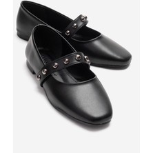 Ccway Kadın Troklu Küt Tek Biyeli Tokalı Babet Siyah Cilt