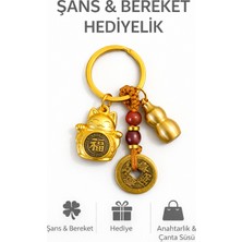 İrtimov Home Şans & Bereket Anahtarlığı | Altın Renk Feng Shui Para Sembollü Kedi Anahtarlık