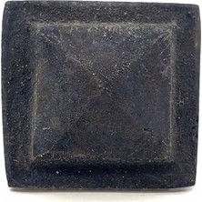 Marsilyan Antika Tarz Dekoratif Pirinç Flanşlı Piramit Kabara - 29 Mm, Oksit