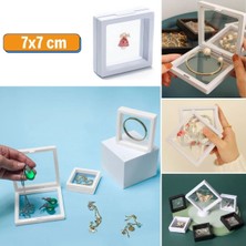 Emt Pazarlama Emtpazarlama® 7x7 cm Standlı 3D Takı Ziynet Hatıra Koleksiyon Saklama Kutusu Şeffaf Film Çerçevesi