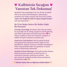 Sevsenka Aşkın Her Ilmeğinde Saklı: El Yapımı Sevgili Kareleri - Kişiye Özel Dekoratif  Örgü Süs Eşyası 14 Şubat Sevgililer Günü Hediyesi