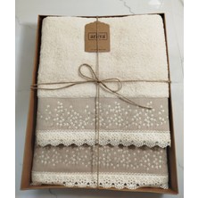 Arliva Home Naturel Bukle Nakışlı Kutulu 2 Li Banyo Seti 50X85 cm Yüz Havlusu 90X150 cm Boy Havlusu